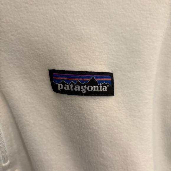 Patagonia, size small, white fleece - Picture 3 of 6